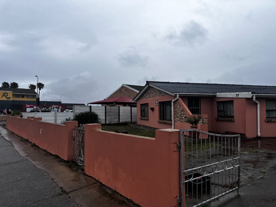 3 Bedroom Property for Sale in Algoa Park Eastern Cape